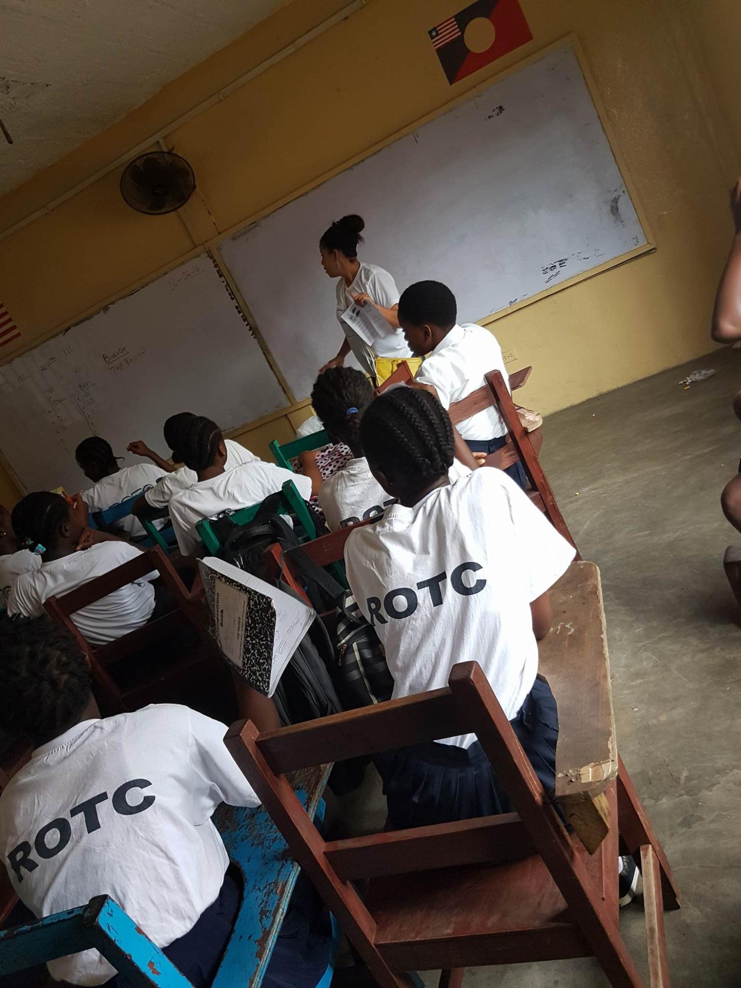 Lady Teaching Students 2